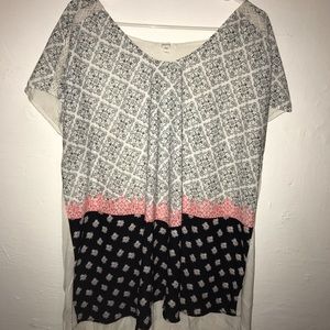 Maurices floral print short sleeve tee shirt